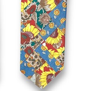 Vintage Beans McGee Tie Red Yellow Blue Patchwork Sunflower Print